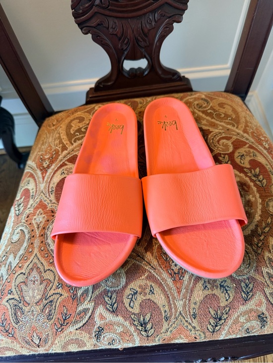 beek Shoes - Beek Coral Leather Slide Sandals Tangerine color size 9 memory foam footbed